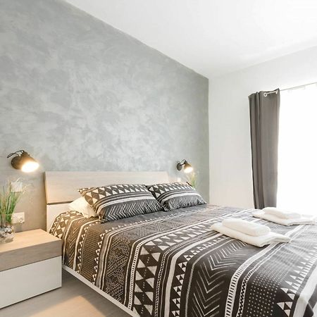 Saint Julian's St. Michael'S Court B Apartment 3 מראה חיצוני תמונה